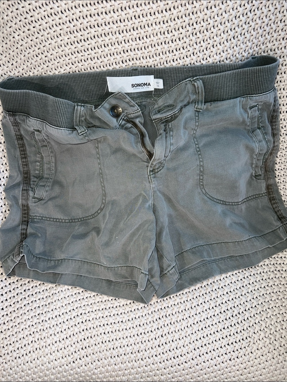 SONOMA Olive Green High-Waist Casual Utility Shorts
